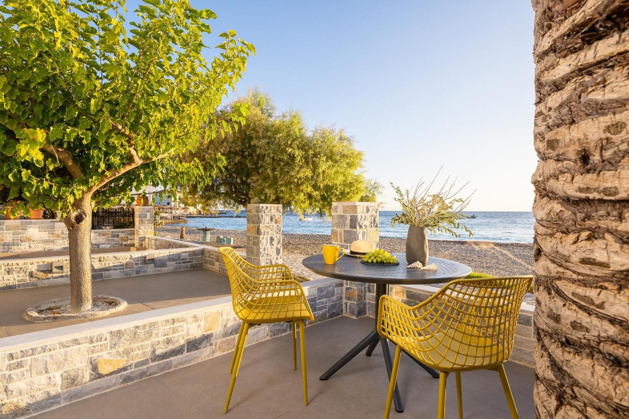 קוקארי 8Moons Boutique Apartments מראה חיצוני תמונה
